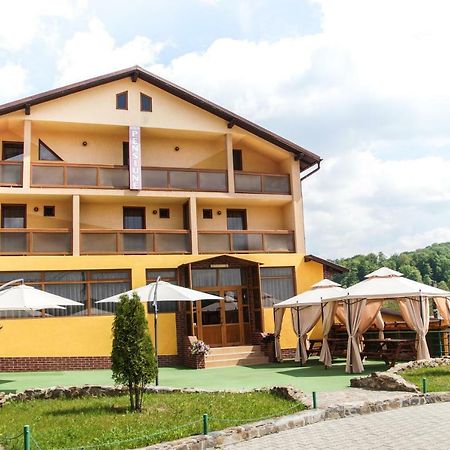 Pensiunea Nicol Hotel Valea Iasului Kültér fotó