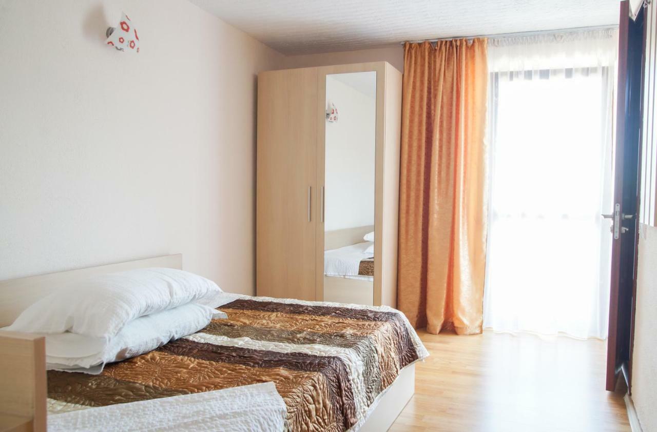 Pensiunea Nicol Hotel Valea Iasului Kültér fotó