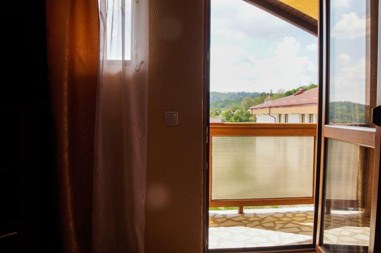 Pensiunea Nicol Hotel Valea Iasului Kültér fotó