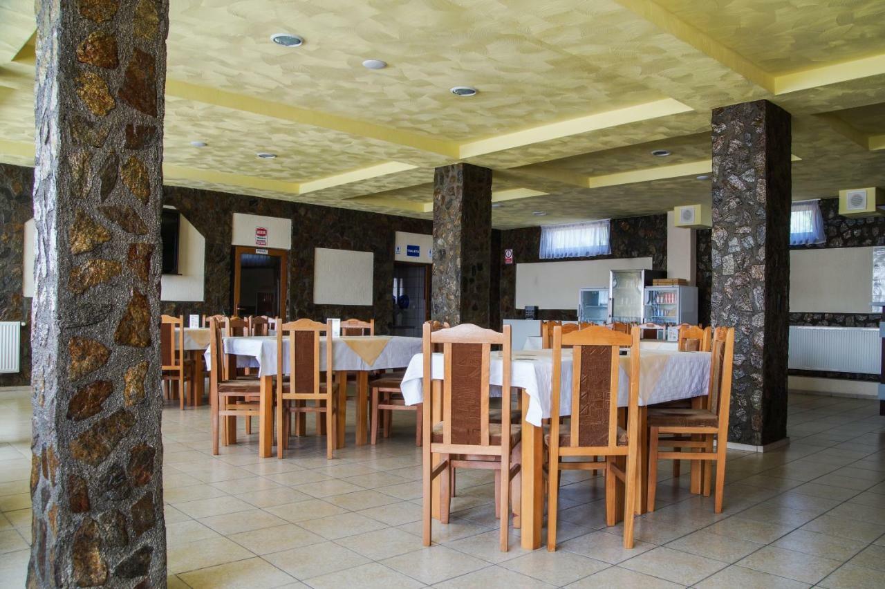 Pensiunea Nicol Hotel Valea Iasului Kültér fotó